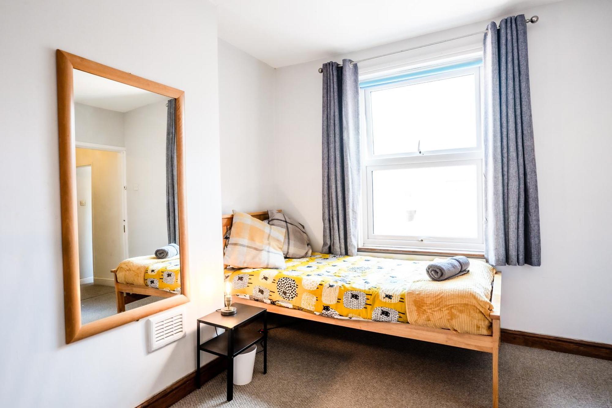 Ferienwohnung The Tigers Townhouse Leicester Exterior foto