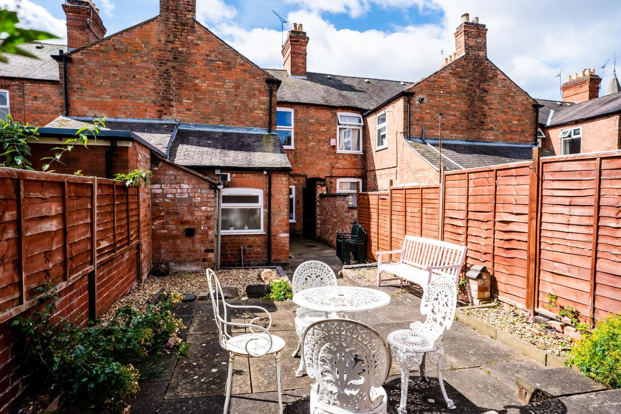 Ferienwohnung The Tigers Townhouse Leicester Exterior foto